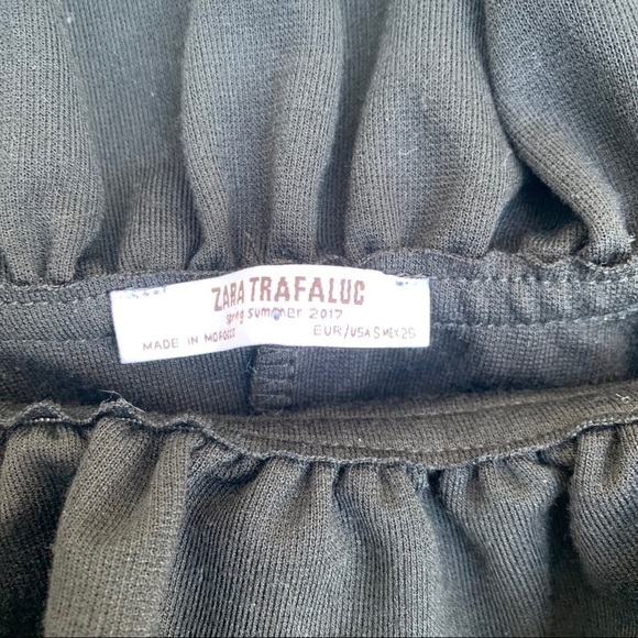 Zara off shoulder ruffle black body con dress - Picture 2 of 8